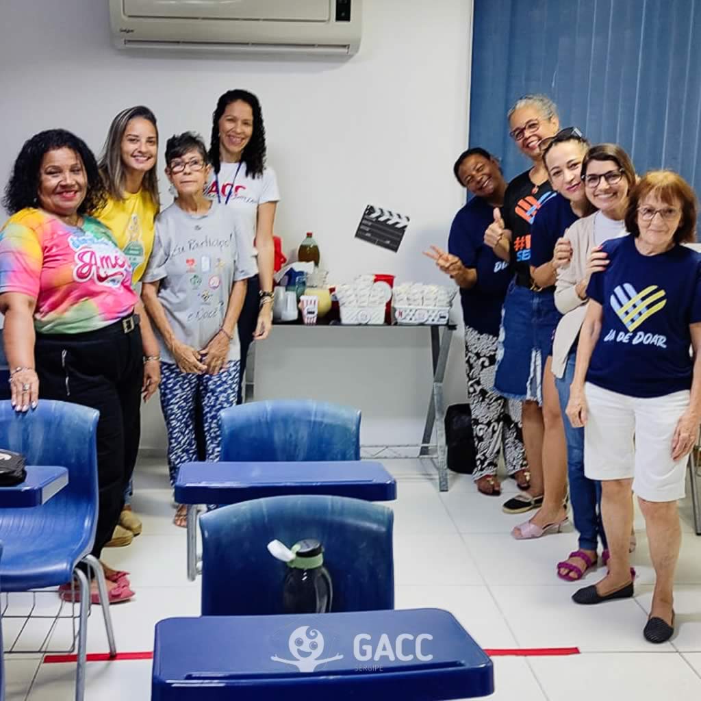 Cine GACC/SE é realizado para voluntários  